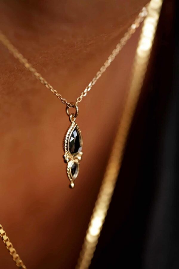 necklace-black-onyx-pendant-4