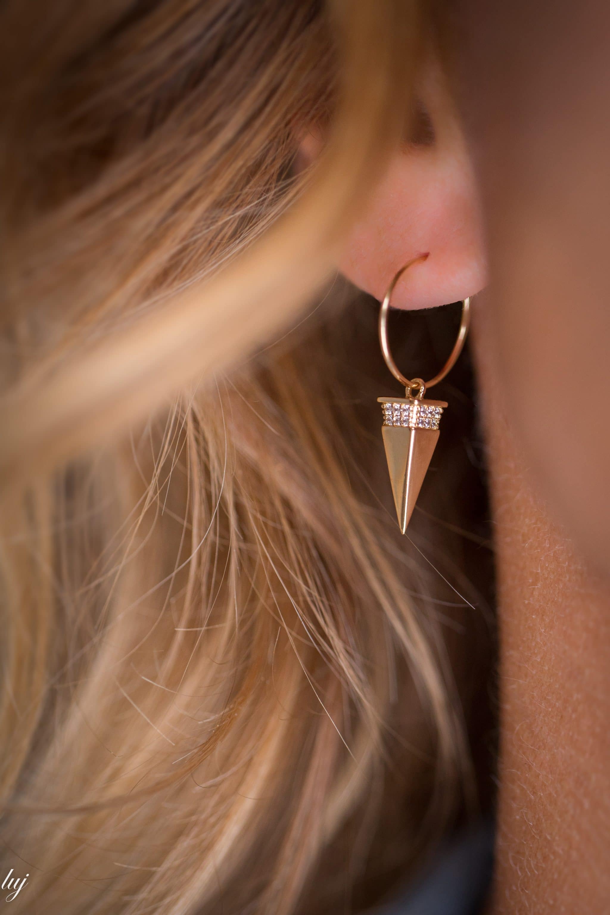 strass-cones-emilie-hoop-earrings-2