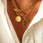 choker-necklace-and-green-hand-charm-estelle-luj-paris-jewels