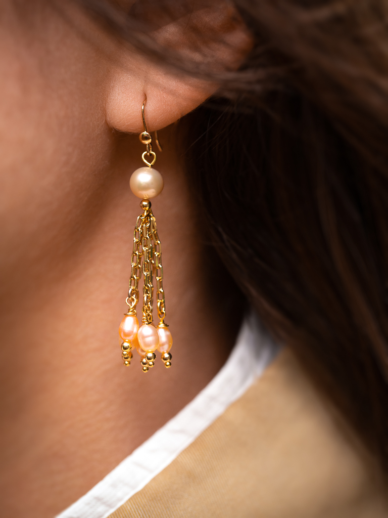 emmanuelle-pompom-sleepers-earrings-bijoux-luj-paris-jewels